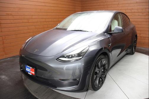 2022 Tesla Model Y Performance Dual Motor All-Wheel Drive