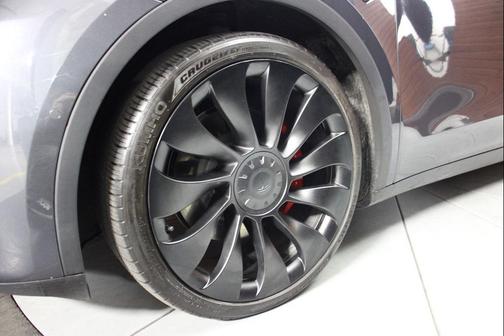 2022 Tesla Model Y Performance Dual Motor All-Wheel Drive
