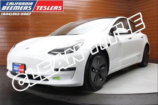 Pearl White Multi-Coat 2023 Tesla Model 3 Standard Range