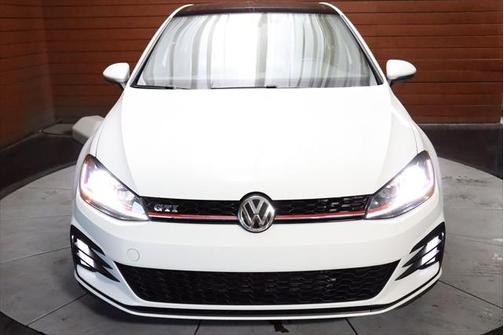 2018 Volkswagen Golf GTI 2.0T S 4-Door