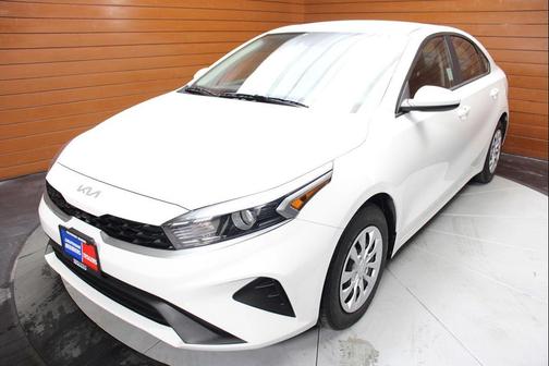 Clear White 2023 Kia Forte LX