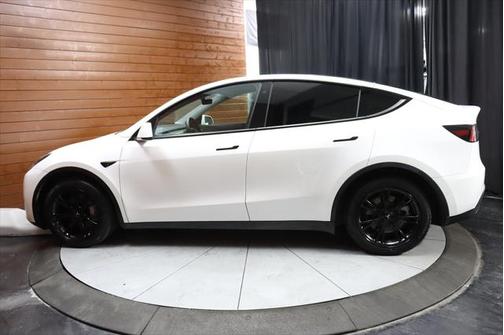 2020 Tesla Model Y Long Range Dual Motor All-Wheel Drive