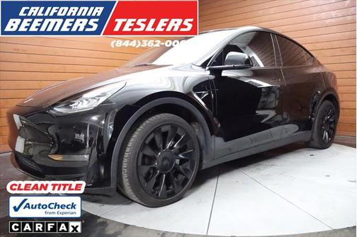 2022 Tesla Model Y Long Range Dual Motor All-Wheel Drive