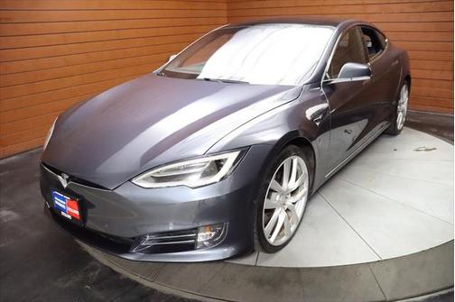 2018 Tesla Model S 75D