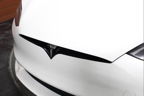 2022 Tesla Model S Plaid
