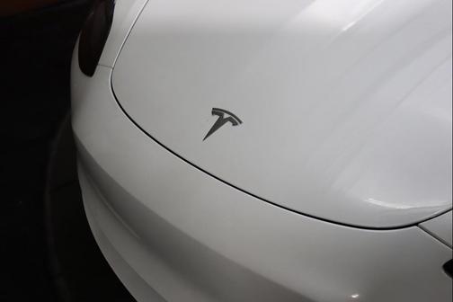 2022 Tesla Model 3 Standard Range