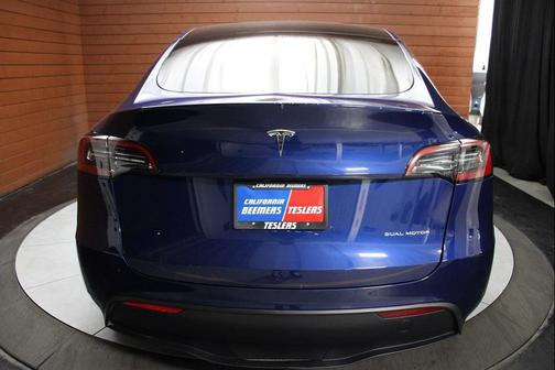 2023 Tesla Model Y Long Range AWD