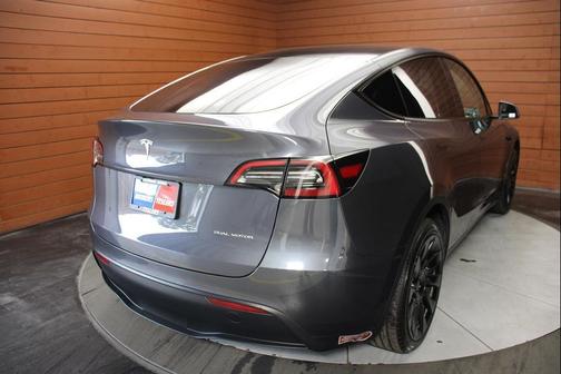 2023 Tesla Model Y Long Range AWD