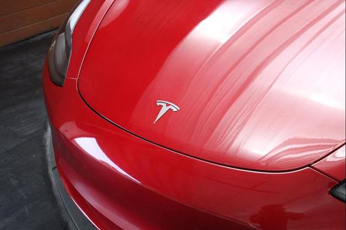 2023 Tesla Model 3 Standard Range