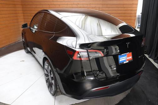 2022 Tesla Model Y Performance Dual Motor All-Wheel Drive