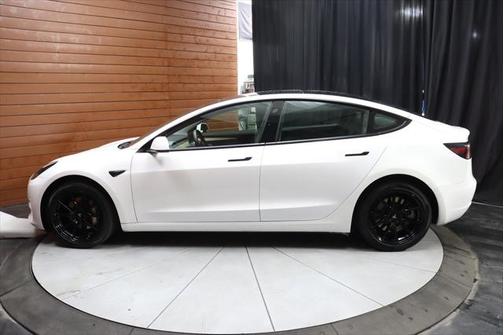 2023 Tesla Model 3 Standard Range