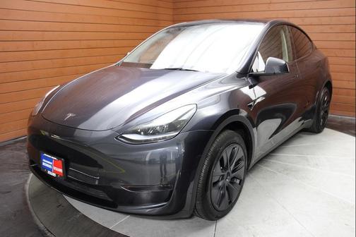 2024 Tesla Model Y Long Range Dual Motor All-Wheel Drive