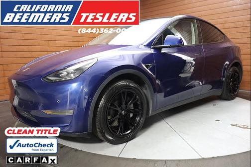 2022 Tesla Model Y Long Range Dual Motor All-Wheel Drive