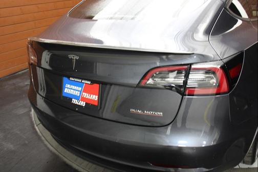2021 Tesla Model 3 Performance