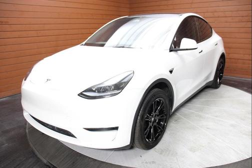 2024 Tesla Model Y Long Range Dual Motor All-Wheel Drive