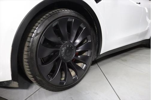 2022 Tesla Model Y Performance Dual Motor All-Wheel Drive