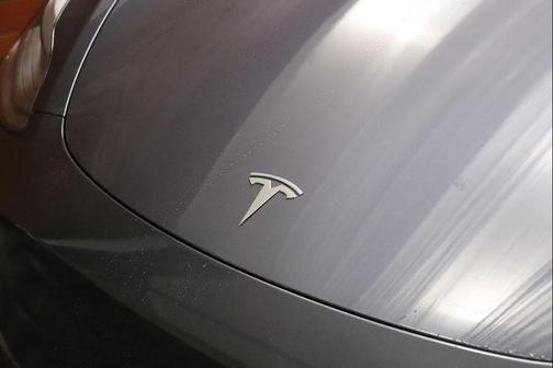 2023 Tesla Model Y RWD