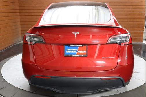 2021 Tesla Model Y Long Range Dual Motor All-Wheel Drive