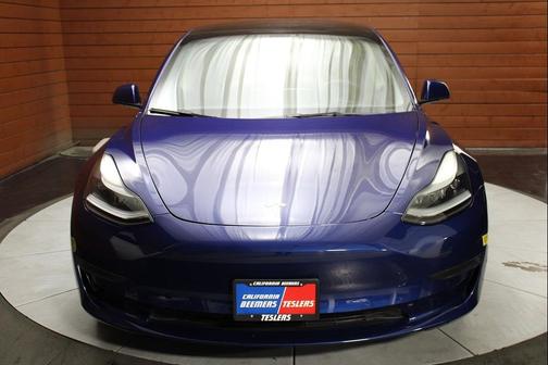 2022 Tesla Model 3 Standard Range