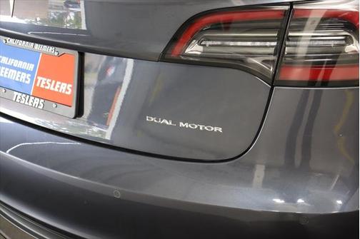 2020 Tesla Model 3 Long Range