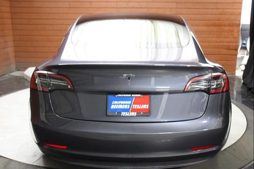 2023 Tesla Model 3 Standard Range