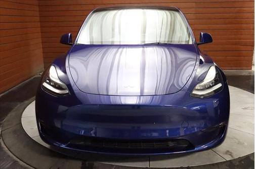 2022 Tesla Model Y Long Range Dual Motor All-Wheel Drive