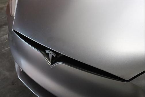 2020 Tesla Model S Long Range Plus
