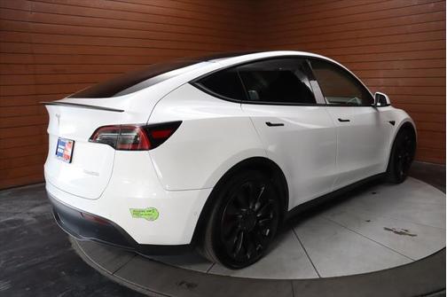 2022 Tesla Model Y Performance Dual Motor All-Wheel Drive