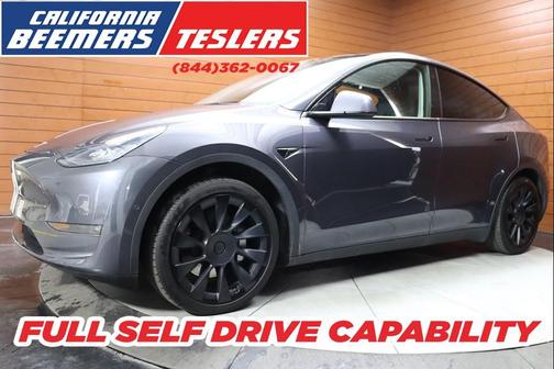 2022 Tesla Model Y Long Range Dual Motor All-Wheel Drive