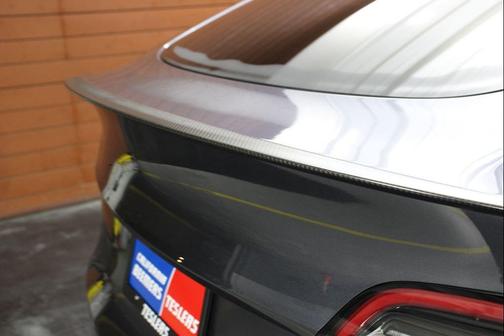 2023 Tesla Model Y Performance Dual Motor All-Wheel Drive