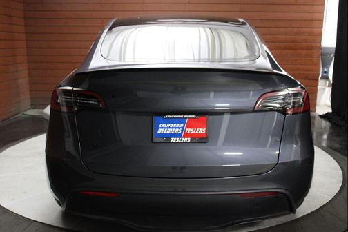 2023 Tesla Model Y Performance Dual Motor All-Wheel Drive