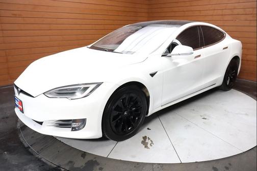 2018 Tesla Model S 75D