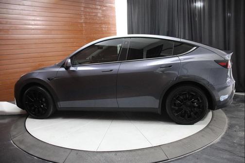 Midnight Silver Metallic 2020 Tesla Model Y Long Range Dual Motor All-Wheel Drive
