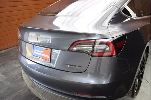 2018 Tesla Model 3 Performance