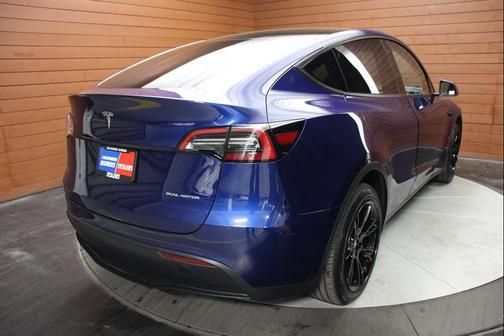 2023 Tesla Model Y Long Range Dual Motor All-Wheel Drive
