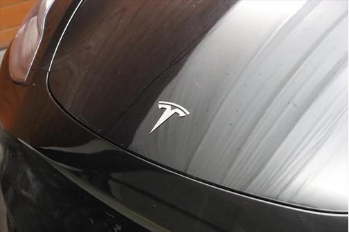 2023 Tesla Model Y Performance Dual Motor All-Wheel Drive