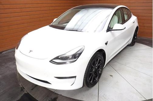 2023 Tesla Model 3 Standard Range