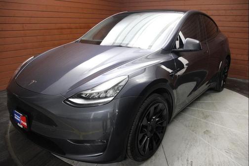 2023 Tesla Model Y Long Range Dual Motor All-Wheel Drive