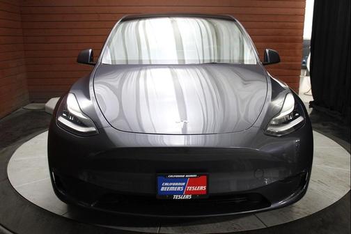 2023 Tesla Model Y Long Range Dual Motor All-Wheel Drive