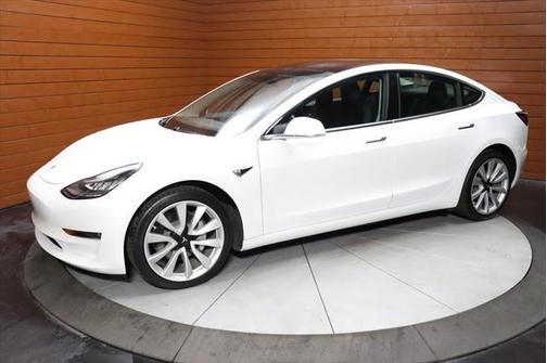 2020 Tesla Model 3 Long Range