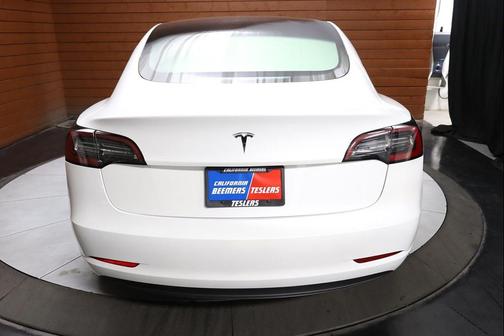 2023 Tesla Model 3 Standard Range