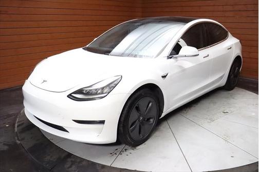 2019 Tesla Model 3 Standard Range Plus