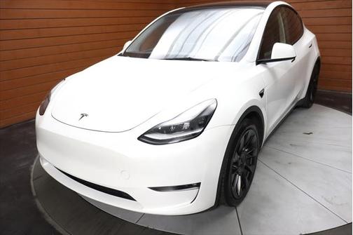 2022 Tesla Model Y Performance Dual Motor All-Wheel Drive