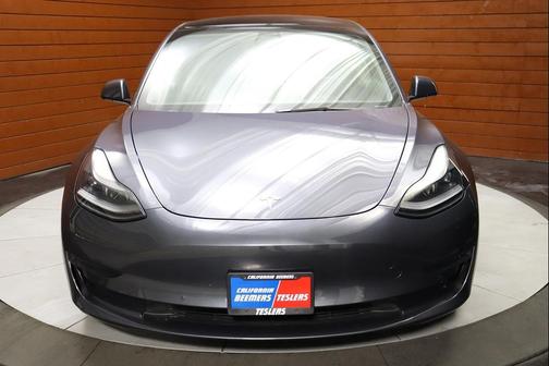 2022 Tesla Model 3 Standard Range