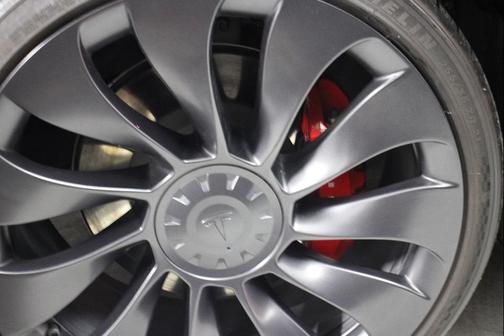 2023 Tesla Model Y Performance Dual Motor All-Wheel Drive