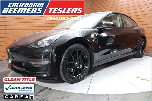 2022 Tesla Model 3 Standard Range