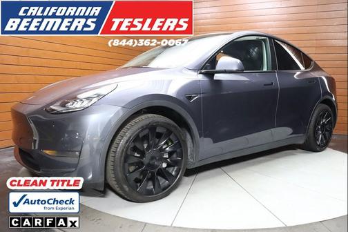 2022 Tesla Model Y Long Range Dual Motor All-Wheel Drive