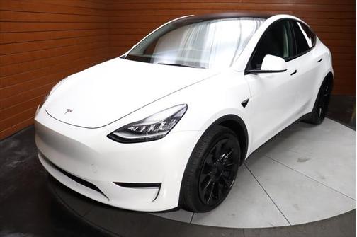 2021 Tesla Model Y Long Range Dual Motor All-Wheel Drive