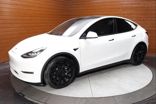 2023 Tesla Model Y Long Range Dual Motor All-Wheel Drive