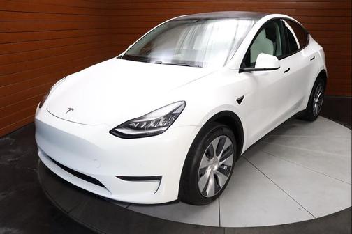 2023 Tesla Model Y Long Range Dual Motor All-Wheel Drive